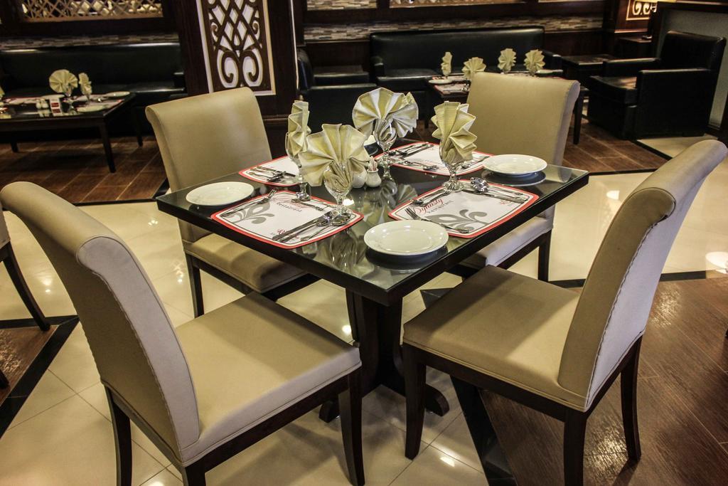 Royalton Hotel Rawalpindi Exterior photo