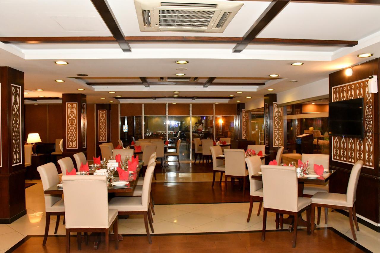 Royalton Hotel Rawalpindi Exterior photo